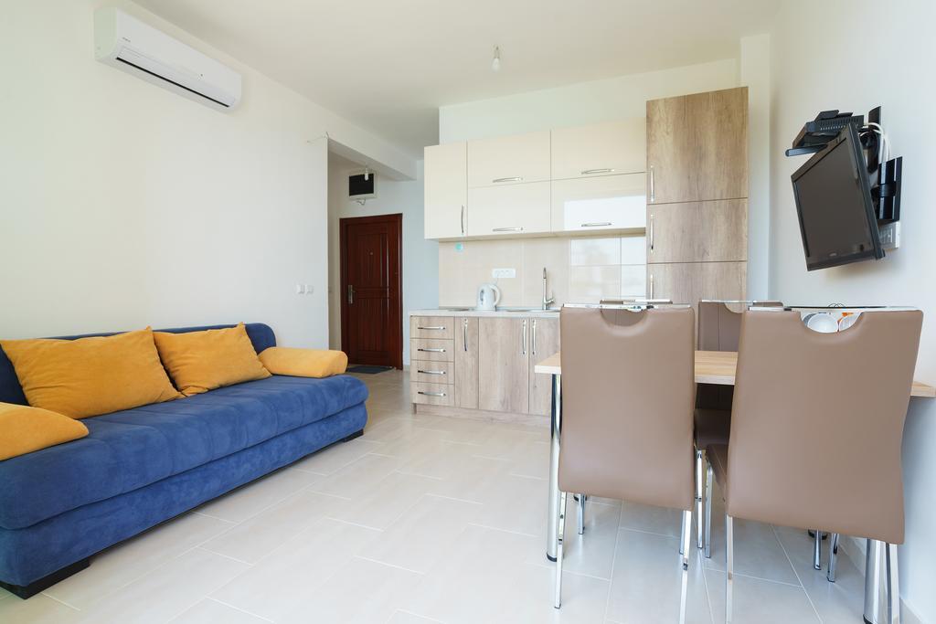 Apartment Superseaview Sutomore Exterior foto