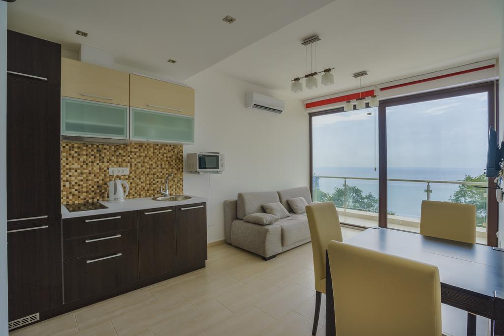 Apartment Superseaview Sutomore Zimmer foto