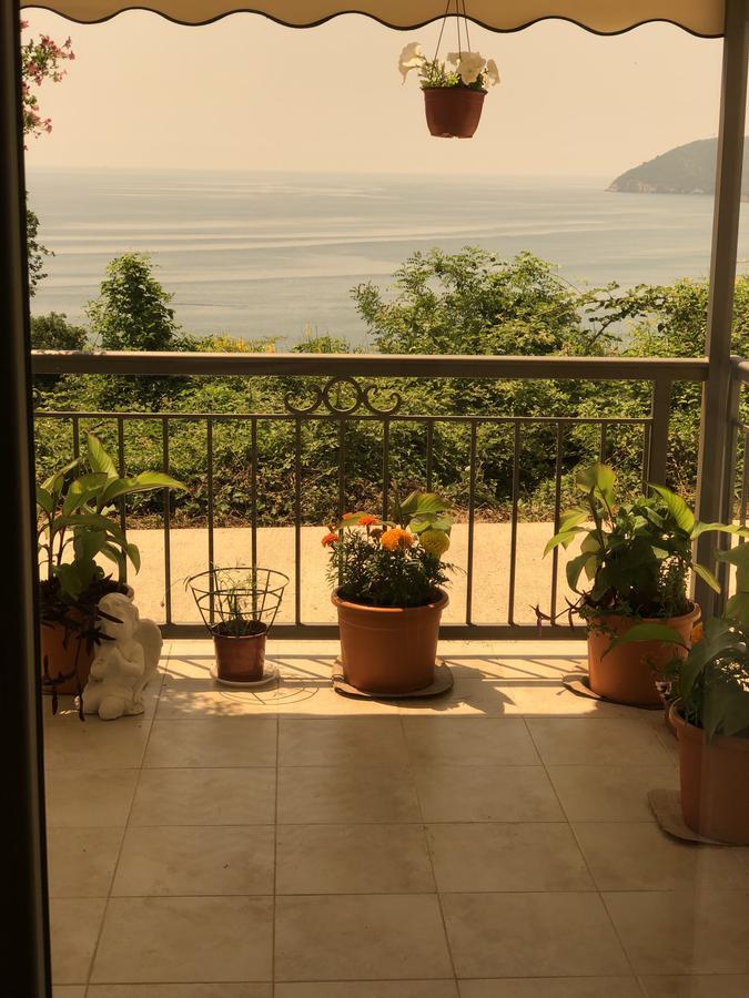 Apartment Superseaview Sutomore Exterior foto